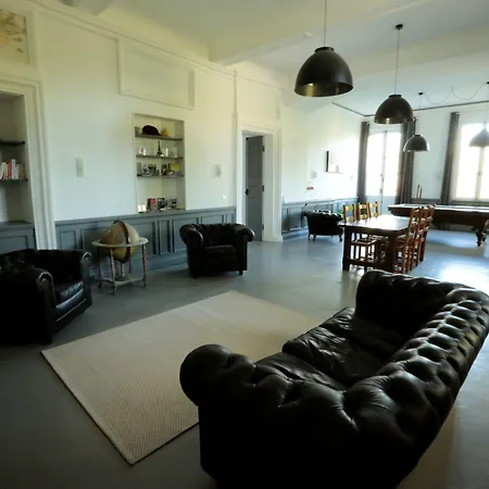 Chateau Saint Martin Bed & Breakfast Pouillon