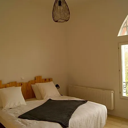 Bed & Breakfast Chateau Saint Martin Pouillon