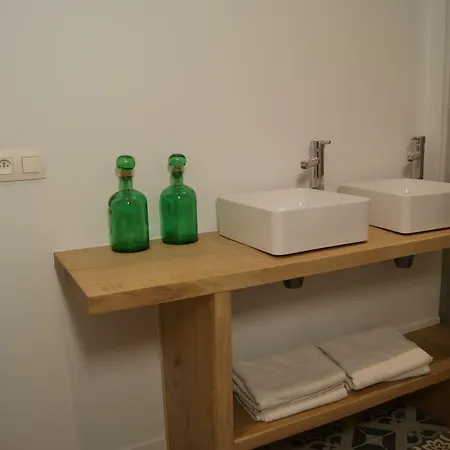 Chateau Saint Martin Bed & Breakfast Pouillon