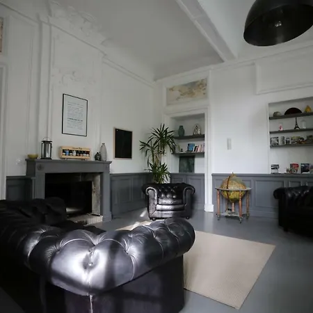 Couette-café Chateau Saint Martin Pouillon