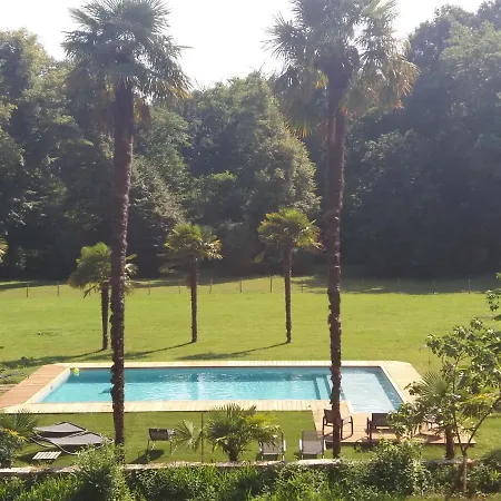 Chateau Saint Martin 3* Pouillon