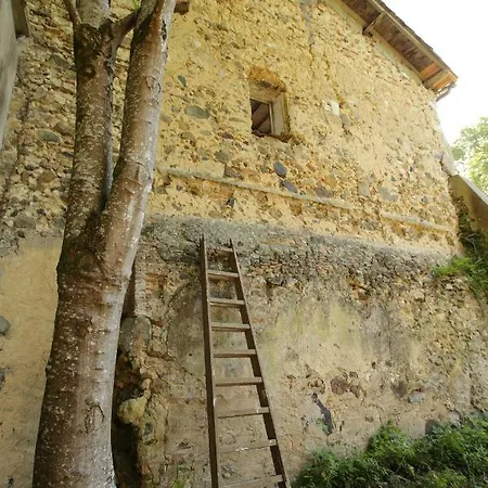 Chateau Saint Martin Couette-café