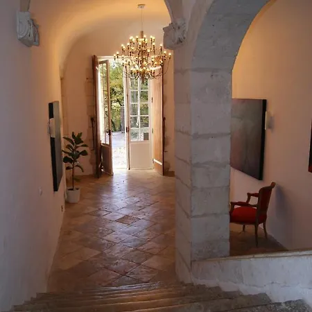 Chateau Saint Martin Couette-café
