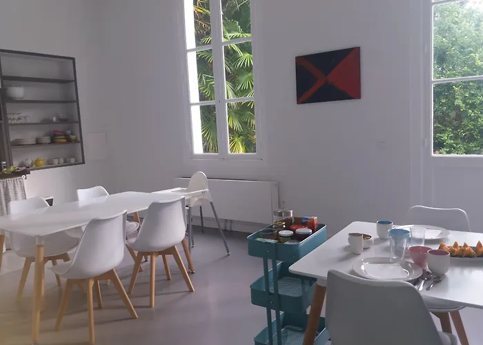 Chateau Saint Martin Pouillon