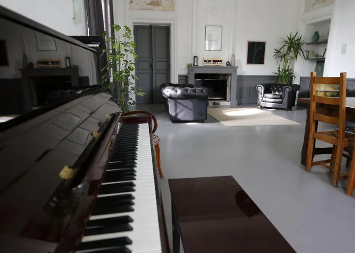 Chateau Saint Martin Couette-café