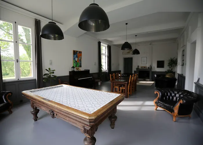 Chateau Saint Martin Couette-café