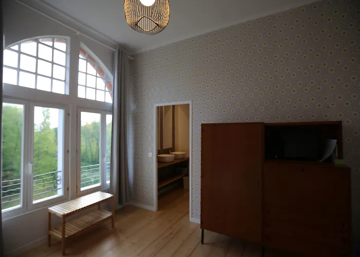 Chateau Saint Martin 3* Pouillon