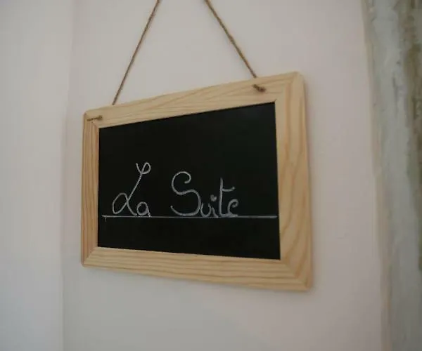 Chateau Saint Martin Couette-café 3*